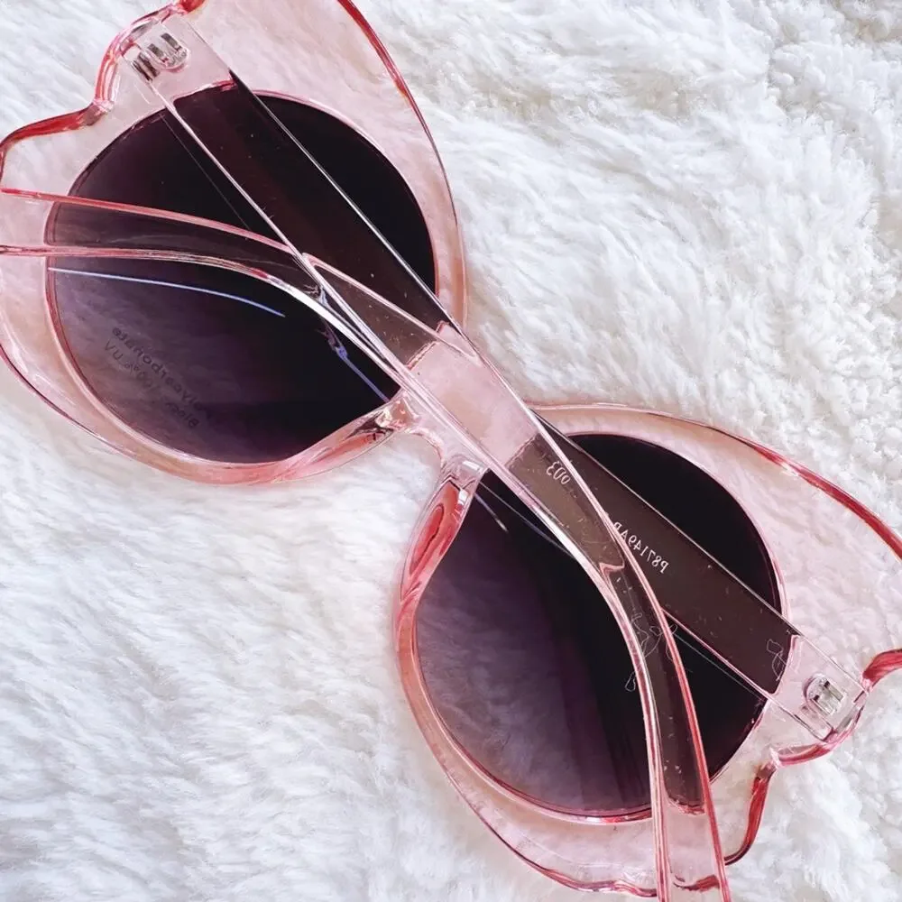 Eliza Light Pink Butterfly-shaped Sunglasses